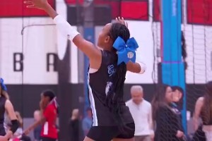 詹姆斯女兒朱莉的排球水平，未來(lái)會(huì)怎樣